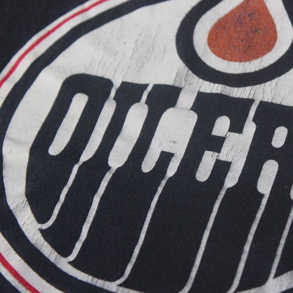 Vintage Edmonton Oilers Tee - Picture 6 of 7